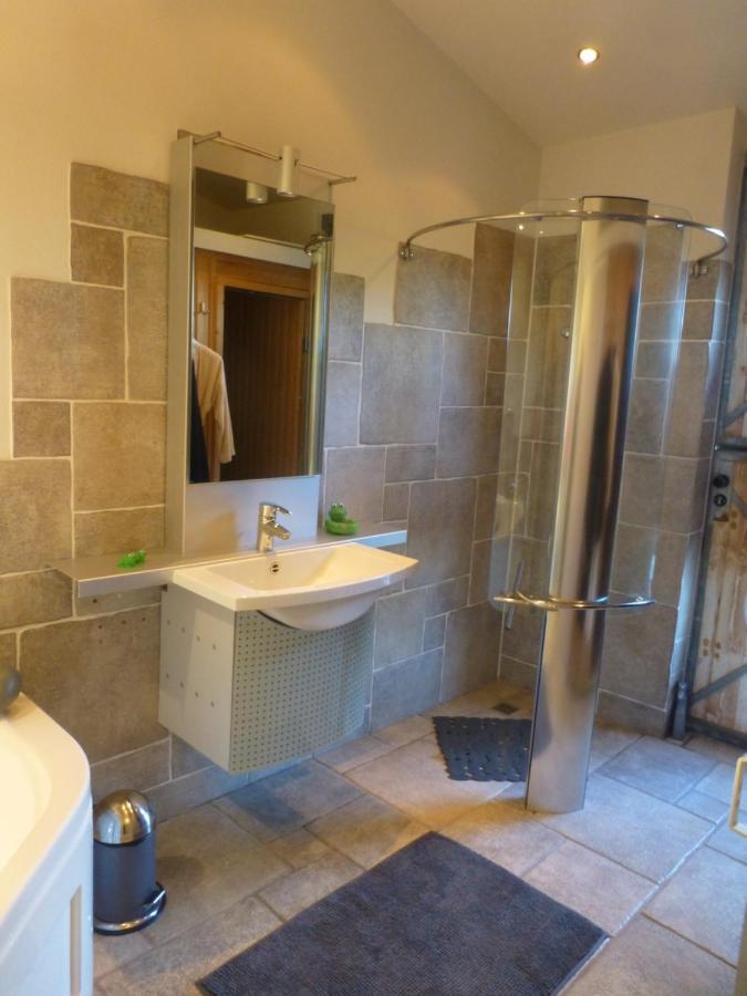 Vakantiehuis Onder De Peppel Met Sauna En Jacuzzi Wijk en Aalburg Exteriör bild